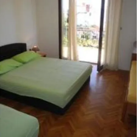 Vucko 6 Pax Apartment