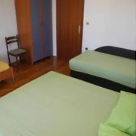 Apartment Vucko 6 Pax