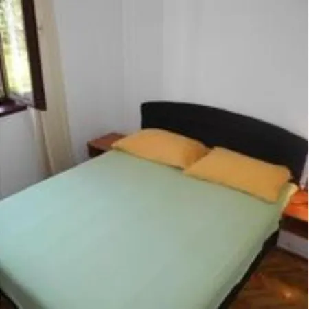 Vucko 6 Pax Apartment *