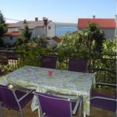 Vucko 6 Pax Apartment *